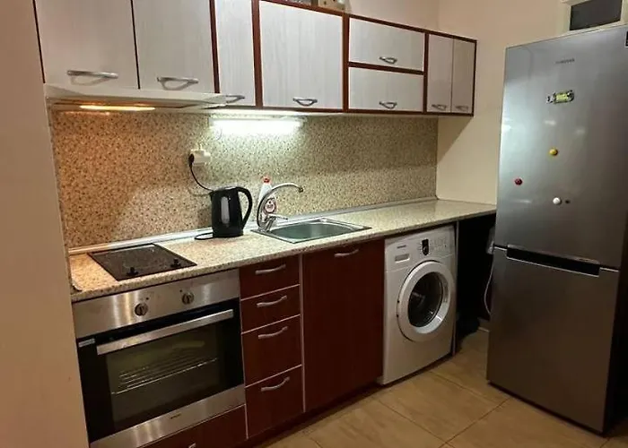 Sveti Vlas, Paradise Dreams *