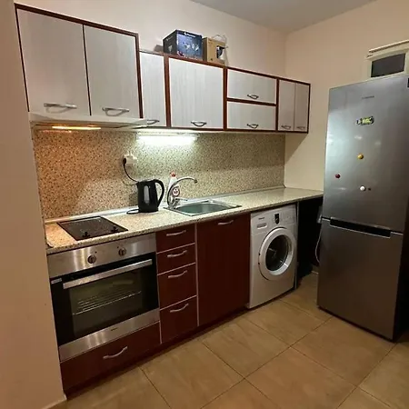 Sveti Vlas, Paradise Dreams *